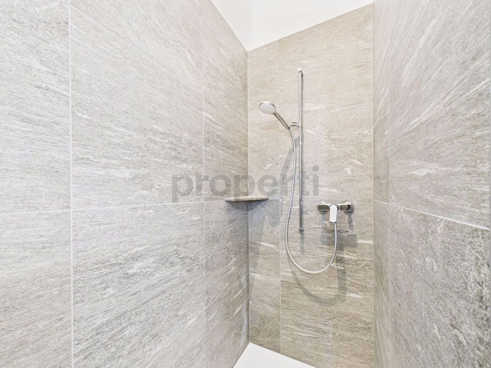 Neubau 4.5-Zimmer Maisonette Wohnung im Grünen in Sulgen - Erstbezug - Image 5