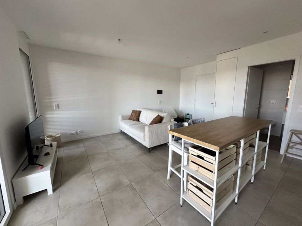 Letztes neues Apartment mit 1,5 Zimmern im letzten Stock mit Balkon - Bild 2