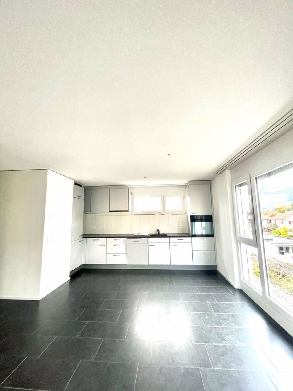Ihre neue Wohnung mit dem gewissen extra! - Kueche.jpg