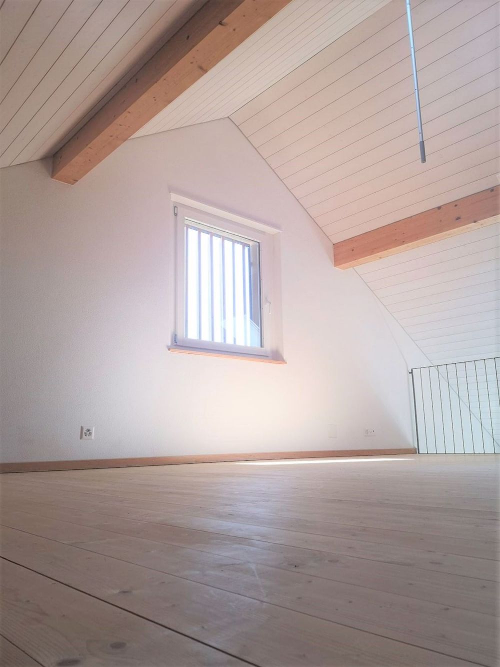 Moderne 2 Zimmer Maisonette Wohnung über dem Reithof - galeriezimmer