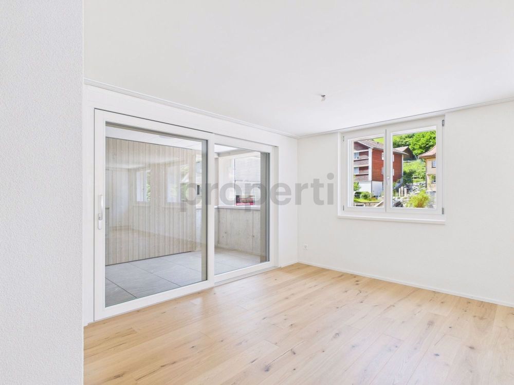 Einladende 3.5 Zimmer Wohnung in Brunnadern, Kanton SG - Image 1