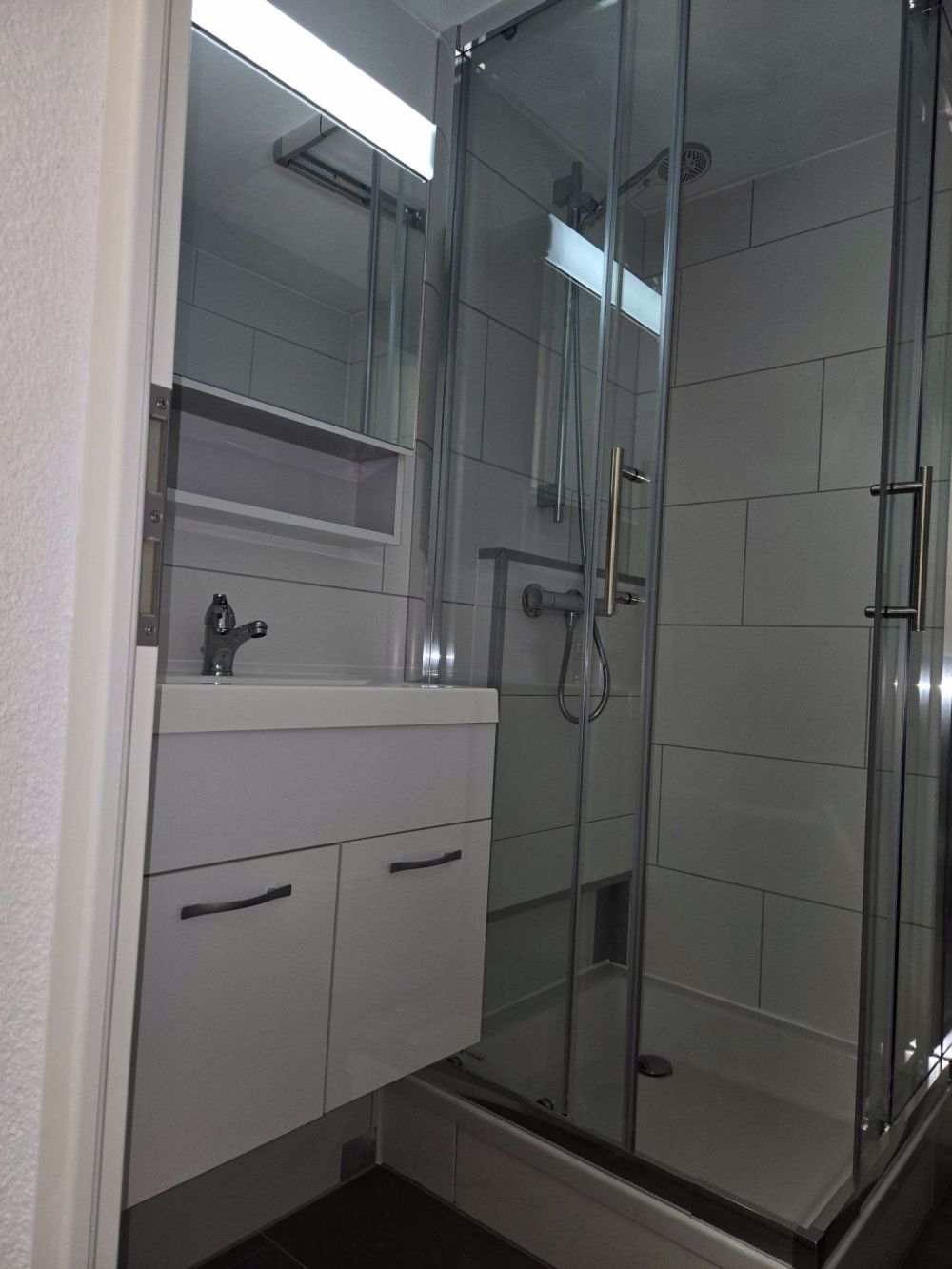 Erstbezug nach Sanierung:4.5-Zimmerwohnung im Zentrum - Bild 4