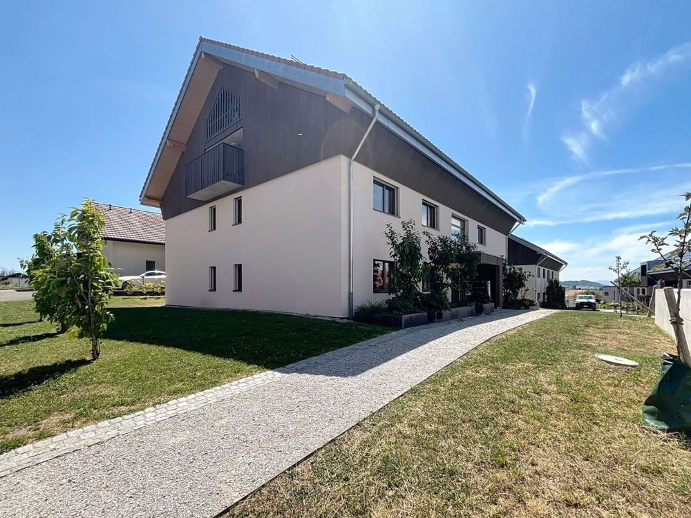 Duplextwo-Raum-Wohnung im letzten Stock - Bild 2