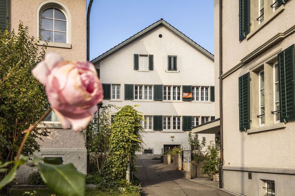Erstvermietung: Frisch sanierte Wohnungen in charmanter Altbauliegenschaft - Aussen
