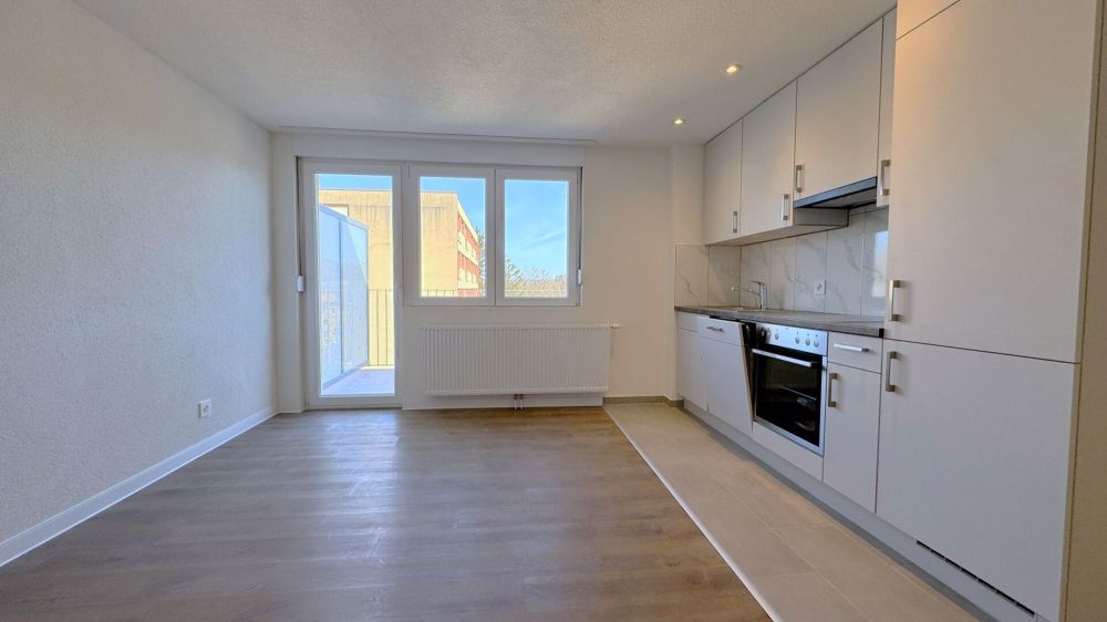 Appartement 2 chambres moderne à La Chaux-de-Fonds – Idéal pour étudiant & première occupation après rénovation complète - Bild 2