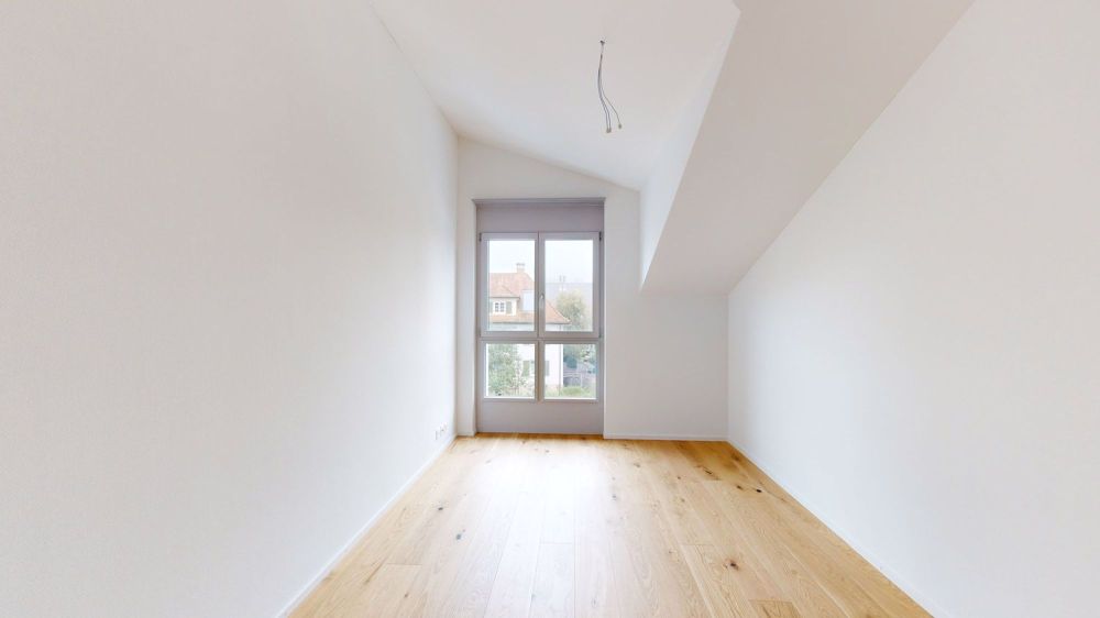 moderne und sanierte 3.5 Zimmer Dachwohnung in Glattfelden - Bild 8