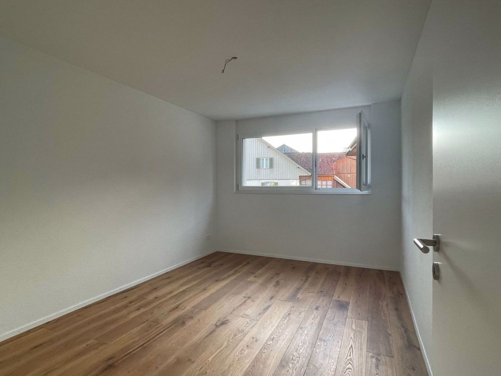 Erstbezug - 4.5-Zimmer-Wohnung mit Balkon - Bild 5