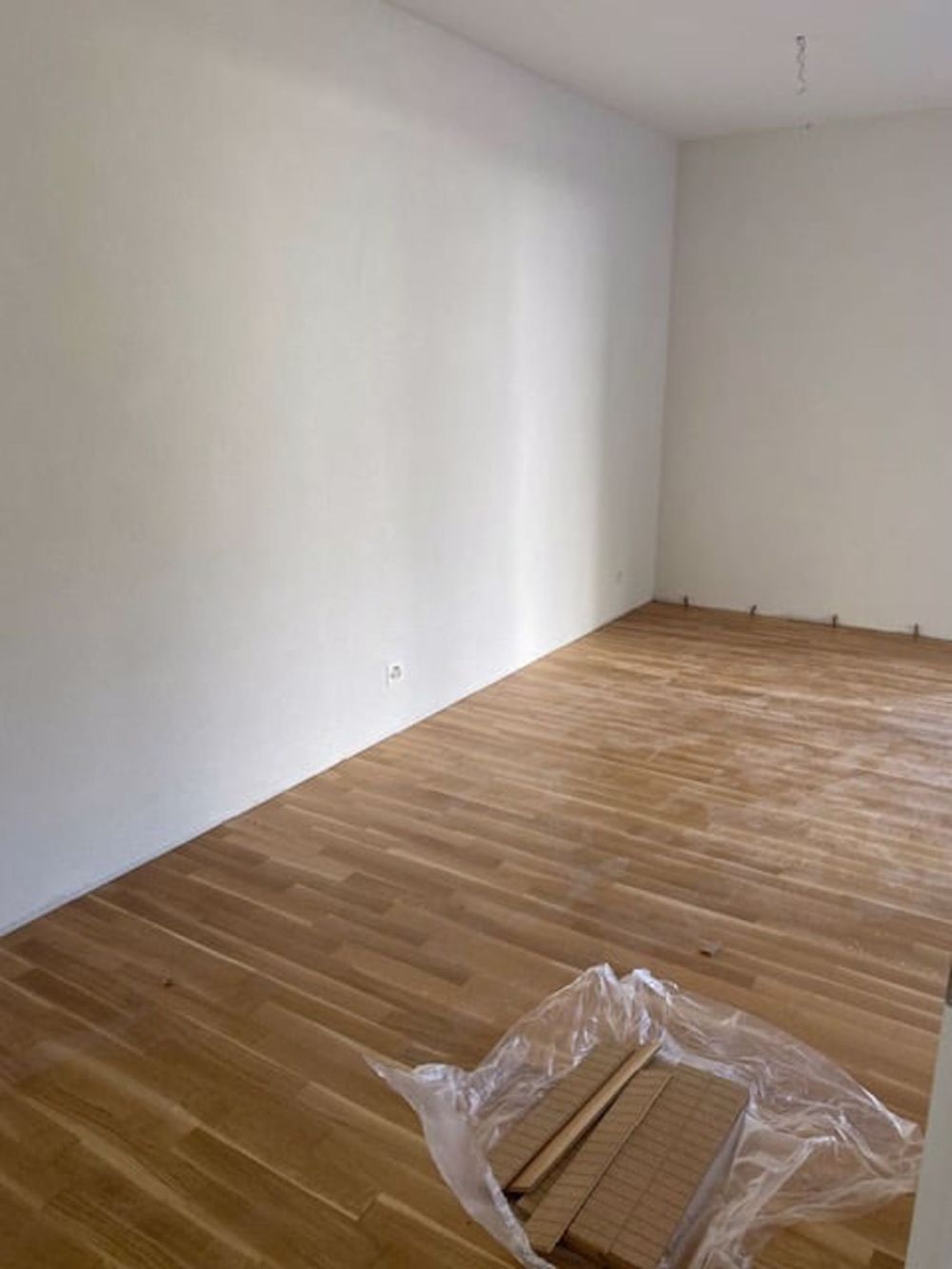 Zu vermieten - Magnifique Appartement NEU 2.5 Zimmer im Erdgeschoss (Terasse und Garten) – Sion - Bild 2