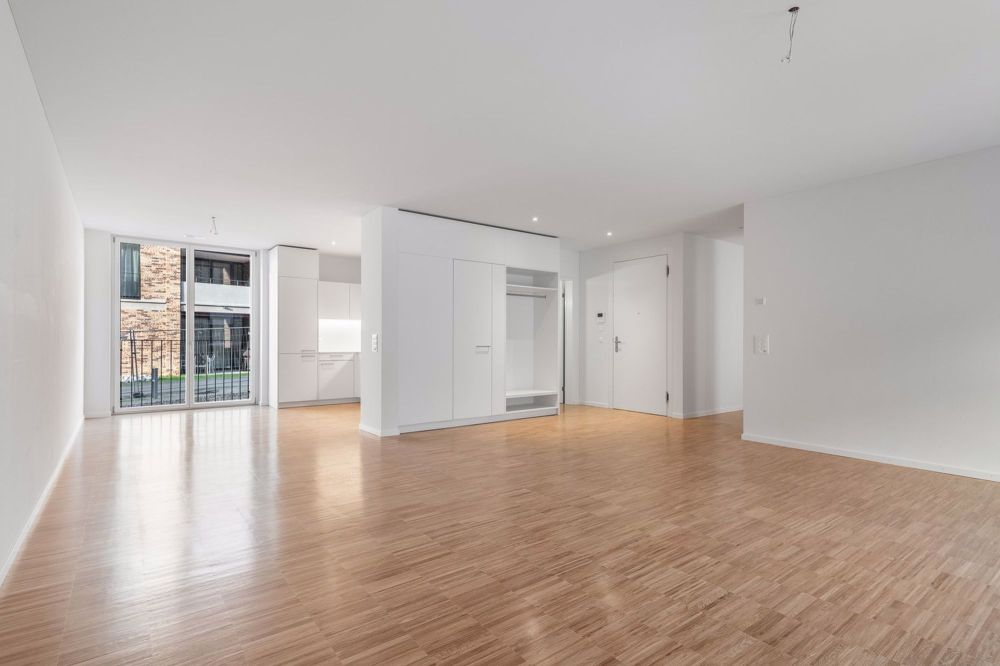 Moderne 3.5-Zimmer-Wohnung mit Balkon in Adliswil - Bild 1