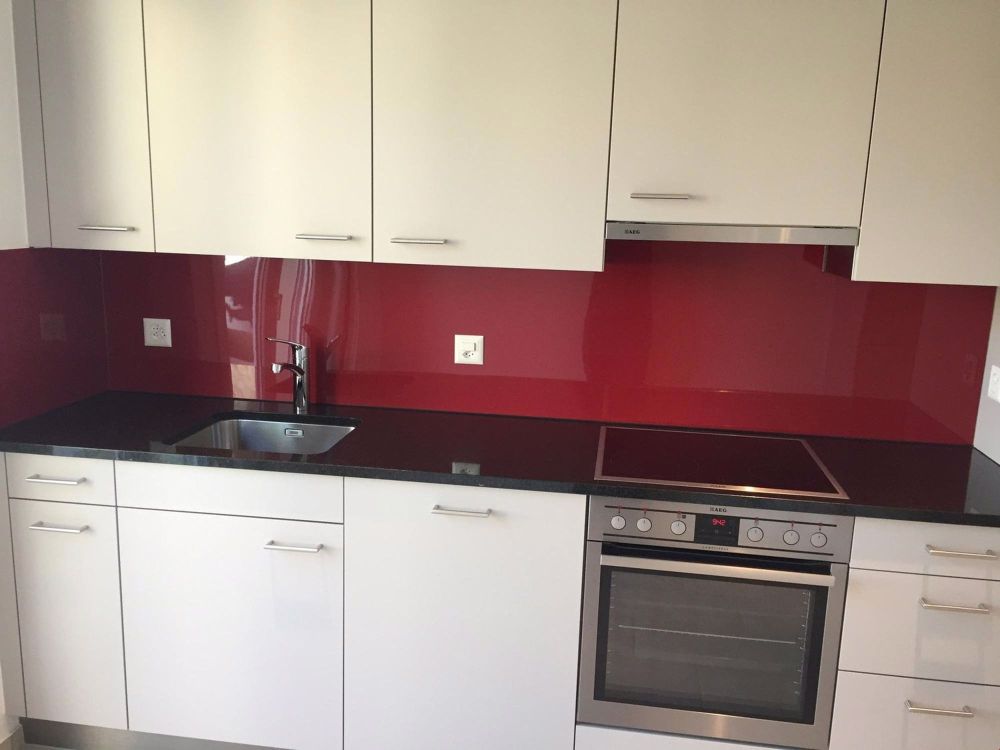 Moderne 3-Zi-Wohnung mit Terrasse & Balkon im Zentrum - Bild 1