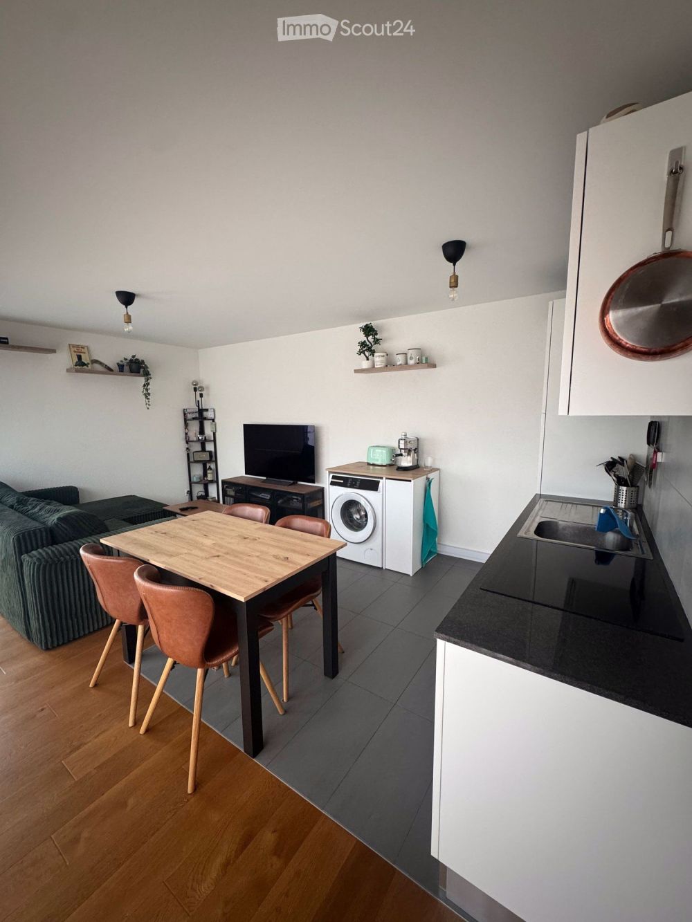 Moderne 2.5-Zimmer-Wohnung in Colombier NE - Bild 1