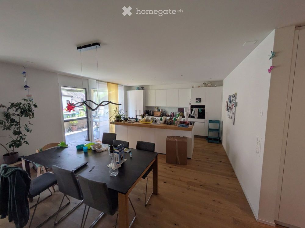 Moderne, helle, familienfreundliche 5.5 Zimmer Wohnung in Horgenbach, Frauenfeld - Bild 1