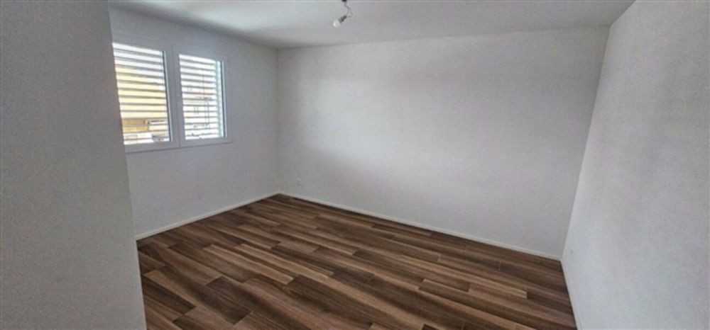 4.5 Zimmerwohnung in Misery-Courtion - Bild 4