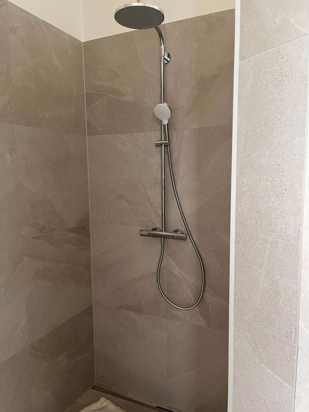 3 ½ Zimmer-Wohnung in Susten mieten - Bild 5