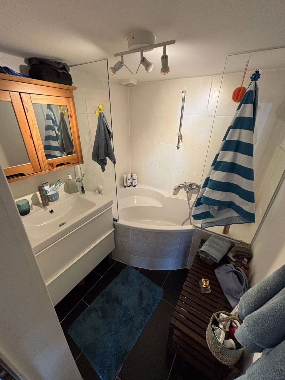 Helle 4.5-Zimmer Wohnung in Feldmeilen mit Seesicht - Bild 13