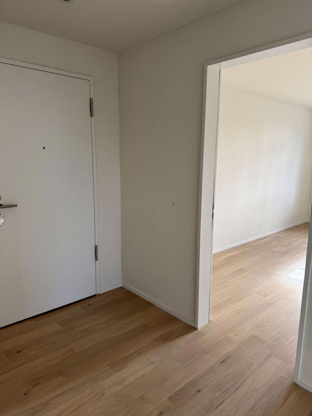 Idyllische 4.5 Zimmer-Wohnung im ruhigen Nürensdorf - Bild 2