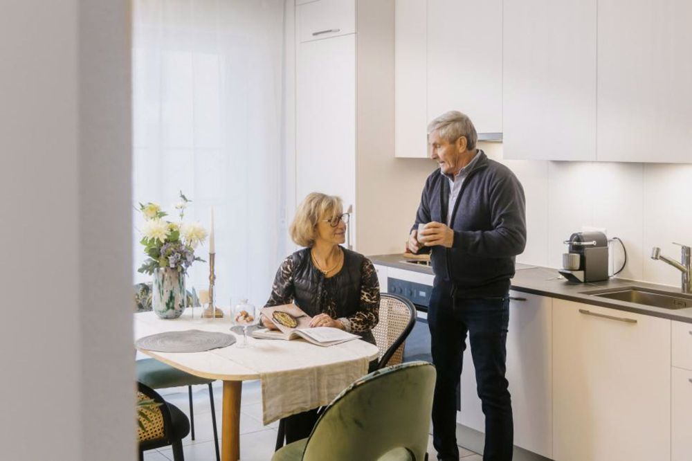 Appartement neuf de 2.5 pièces au 1er étage avec encadrement pour senior et 2 balcons - Bild 5