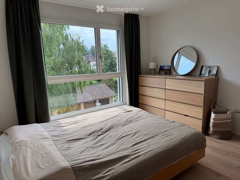 Untermiete: Moderne 4.5-Zimmer-Wohnung mit Seeblick in Küsnacht ZH - Bild 1