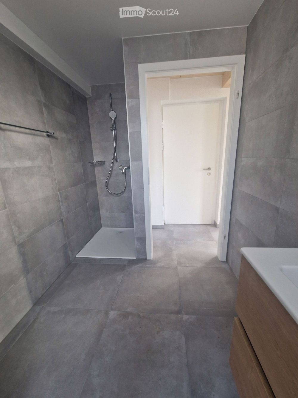 Neue 2,5-Zimmer-Wohnung mit Garage in Conthey - Bild 5