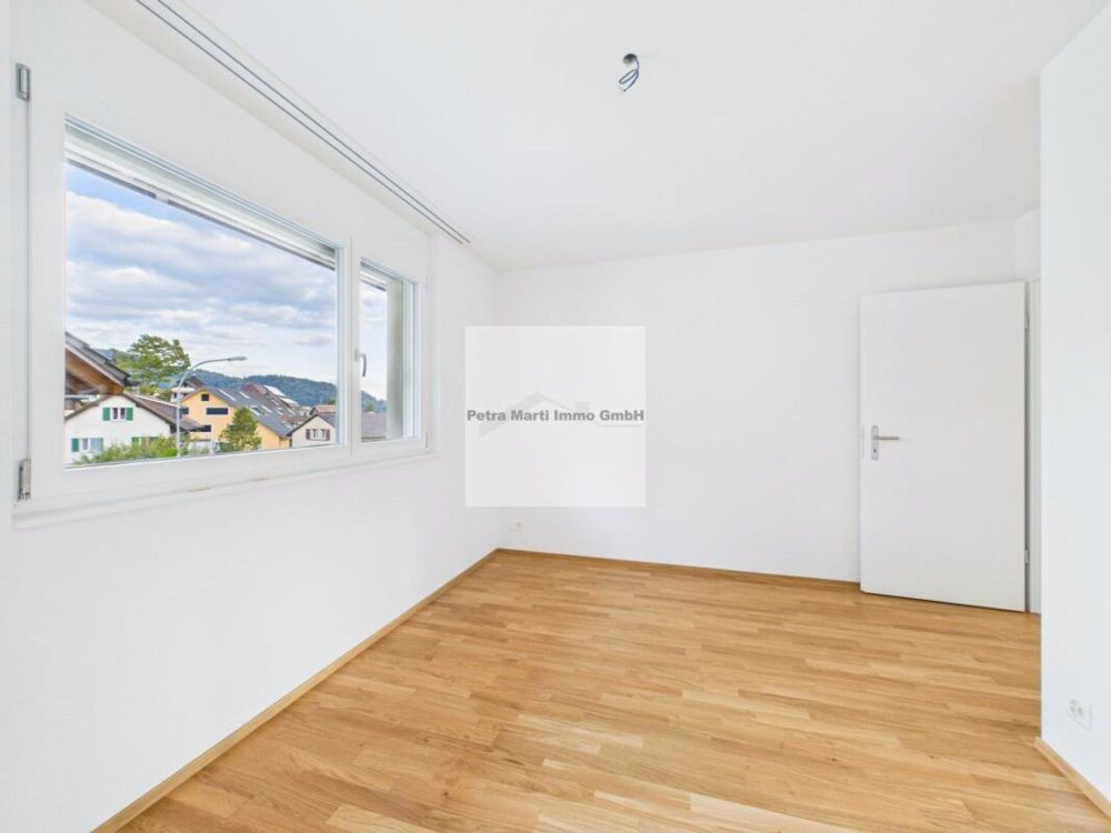4.5-Zimmerwohnung im Erdgeschoss - Zimmer 1