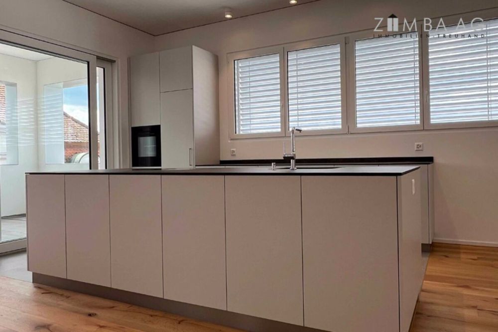 Im Thurgi-Center ganz oben: brand-neue, stylische Attika-Loft 128 m² - Bild 3