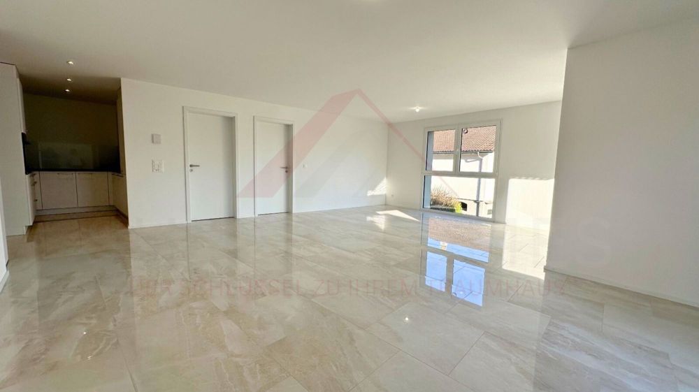 Moderne 3.5-Zimmer-Wohnung mit Balkon in Gurmels - Bild 3