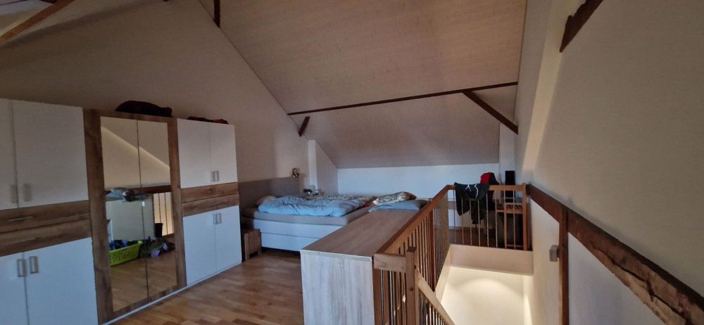 Moderne 2.5-Zimmer-Maisonette-Wohnung in Greifensee - Bild 2