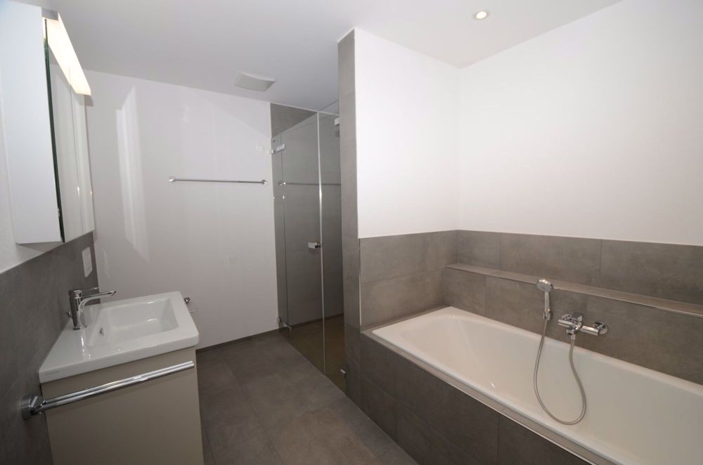 Moderne 2.5 Zimmerwohnung in Rossrüti - Bild 5