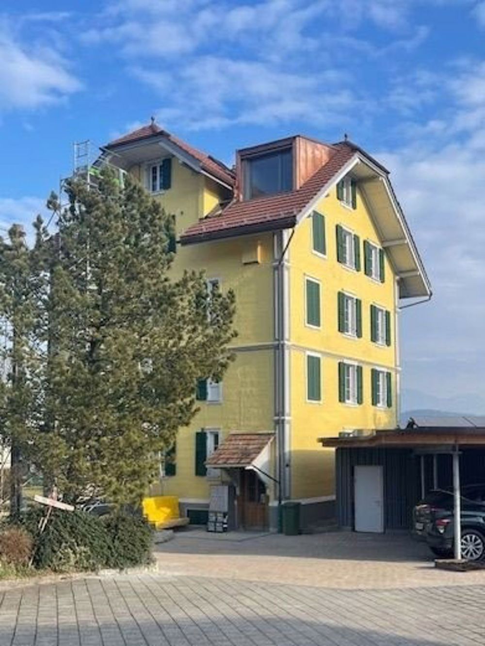 3 Zimmer-Dachwohnung in Emmenbrücke mieten - Bild 2