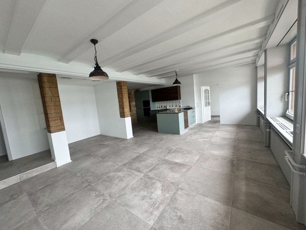 Aussergewöhnliche Loftwohnung mit Blick auf den Bielersee, ca. 111m2 - Bild 7