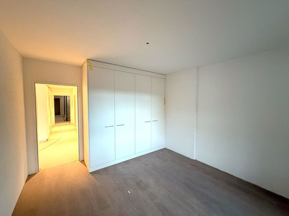 Eleganter Erstbezug: Neubauwohnung mit luxuriösen Details in Schaffhausen - Bild 7