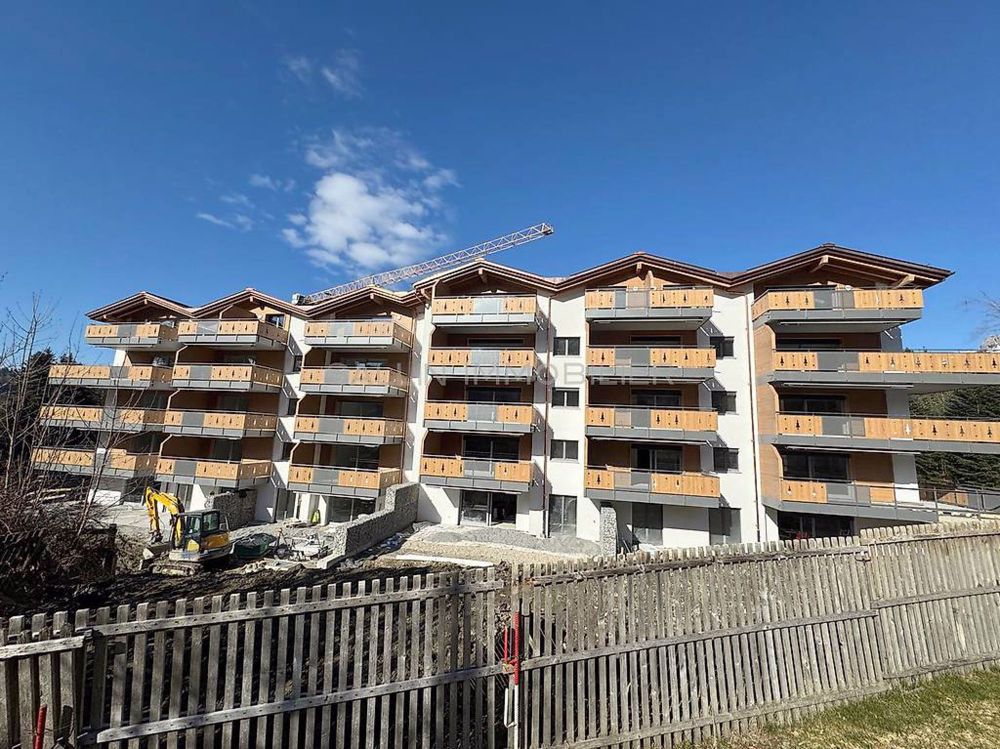 Lumineux appartement neuf de 2½ pièces avec place de parc - Bild 1