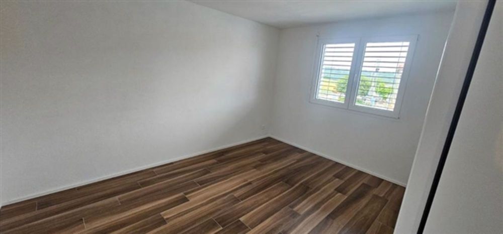 Wunderschöne 3.5 Zimmerwohnung im 2. Stock in Misery-Courtion - Bild 6