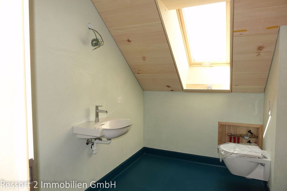 Rüti bei Büren: 3 1/2-Zi-Erstvermietung West - / Badezimmer