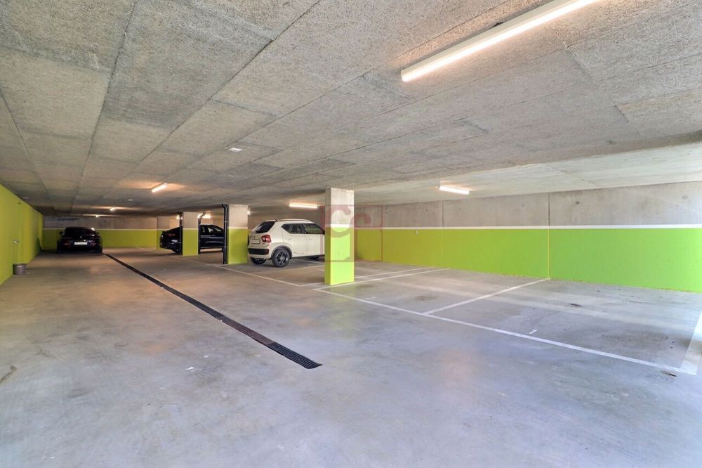 Das Zentrum des Clos - 3.5-Zimmer-Wohnung - Parking