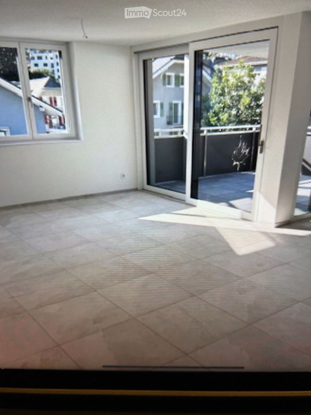 Moderne 3.5-Zimmerwohnung im 3 Stock - Bild 1