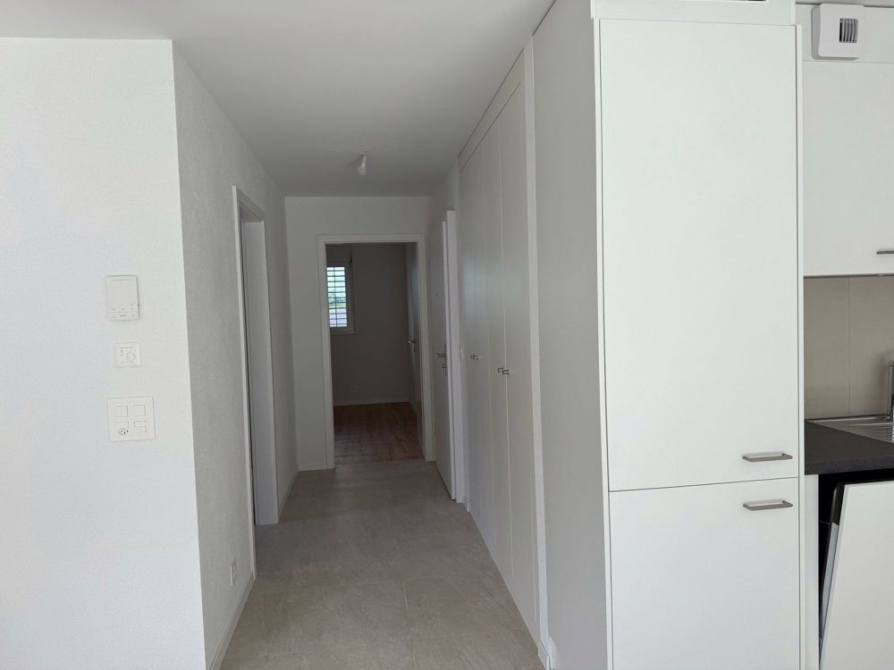 C01- Wohnung 2 Zimmer hell mit Balkon in St-Pierre-de-Clages - Bild 8