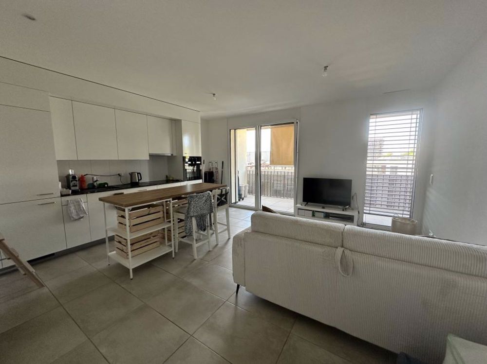 Letztes neues Apartment mit 1,5 Zimmern im letzten Stock mit Balkon - Bild 1
