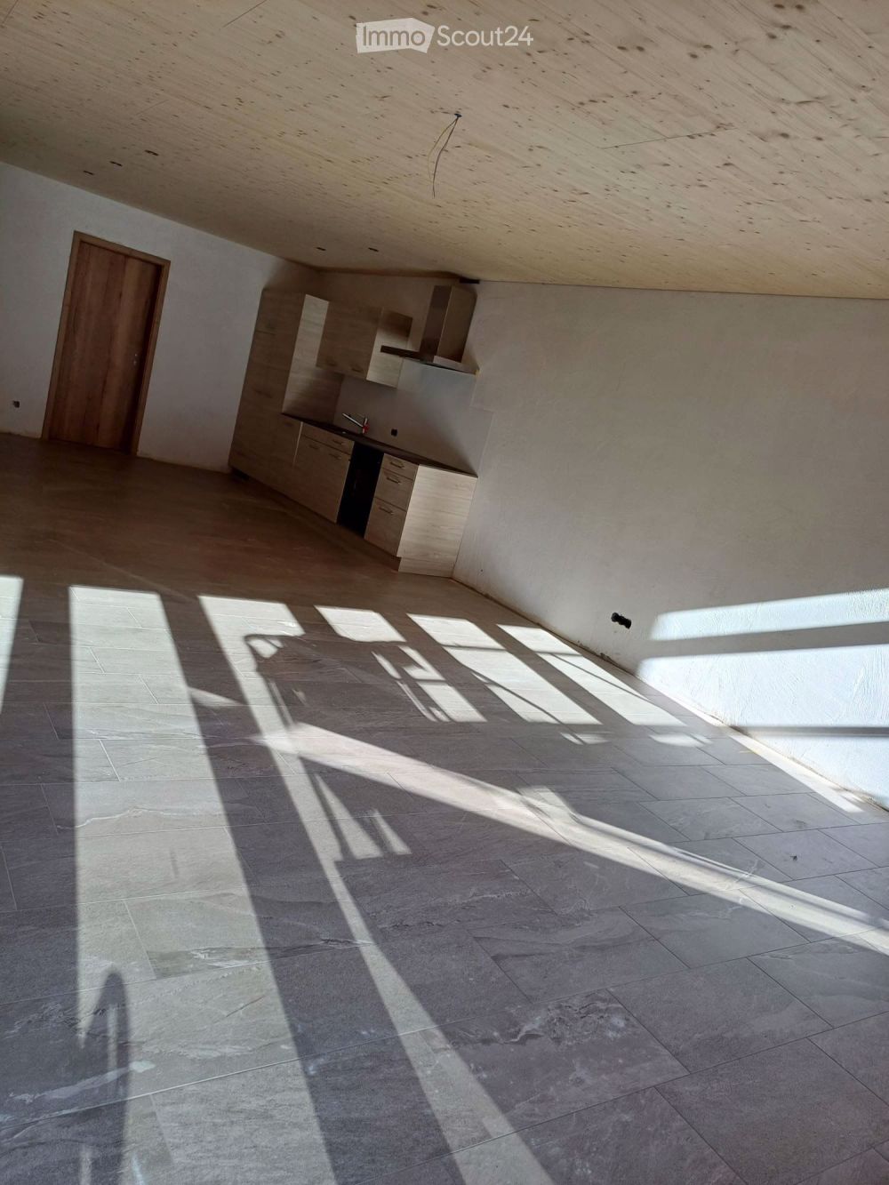 Moderne 2.5-Zimmer-Wohnung in Rothenfluh - Bild 1