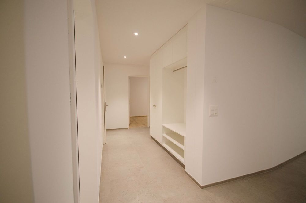 neue 3.5 Zimmer Wohnung - Bild 1