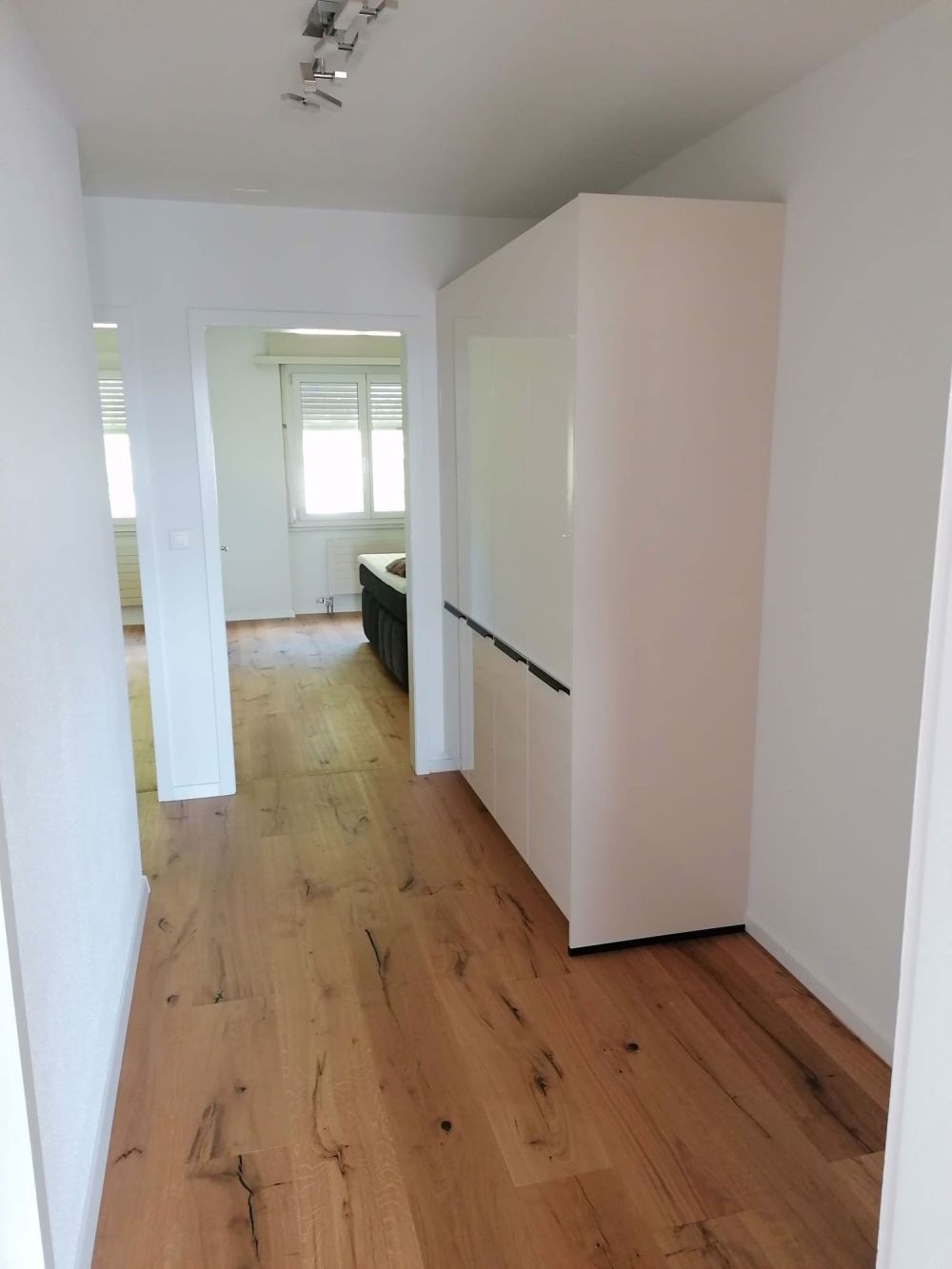 Erstbezug nach hochwertiger Sanierung ? stilvolle 3.5-Zimmer - Bild 5