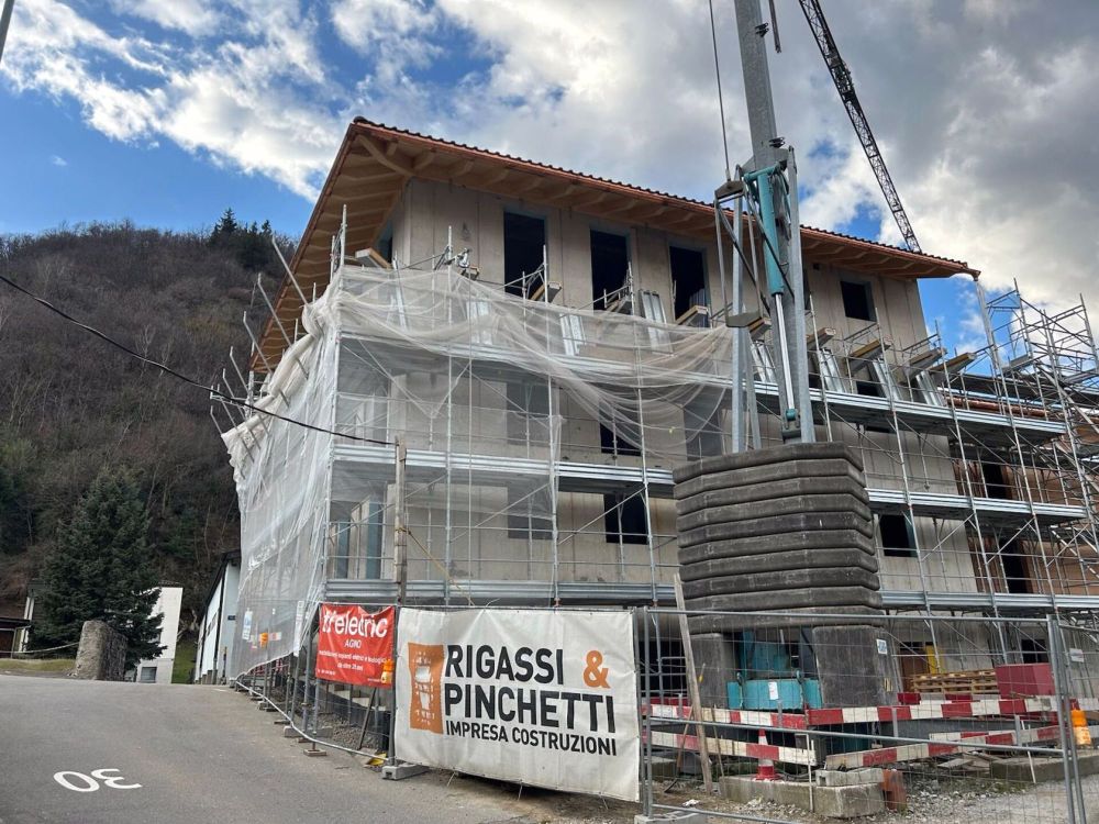 Nuovo appartamento di 2.5 locali con giardino a Gorduno - Bild 4