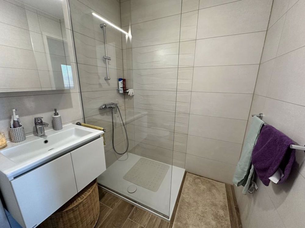 Letztes neues Apartment mit 1,5 Zimmern im letzten Stock mit Balkon - Bild 5