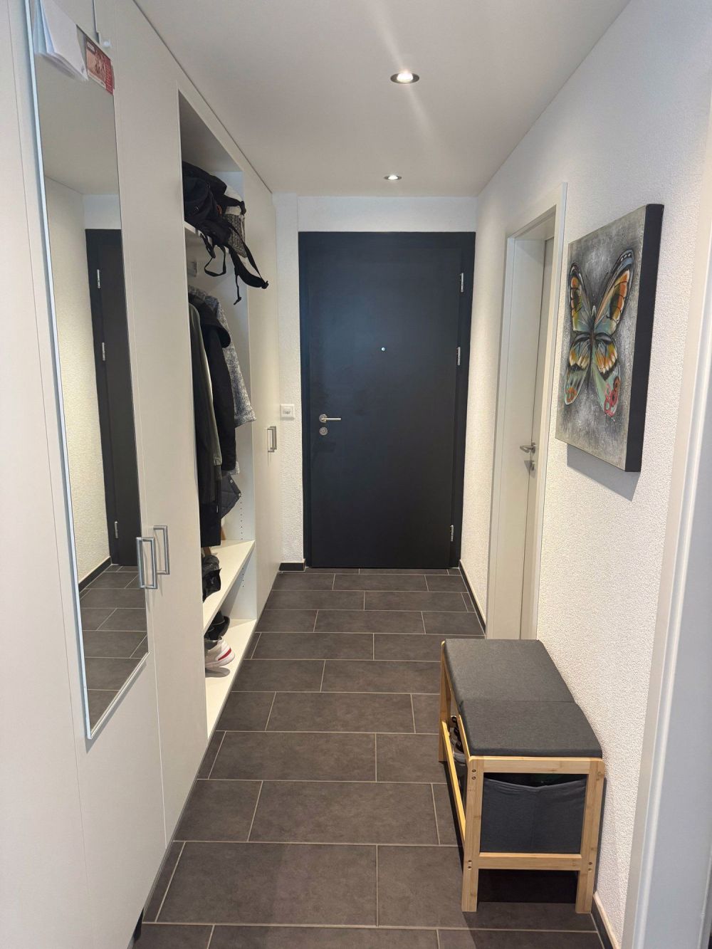 Lichtdurchflutete 4½-Zimmer-Wohnung mit Balkon und Panoramablick - Bild 6