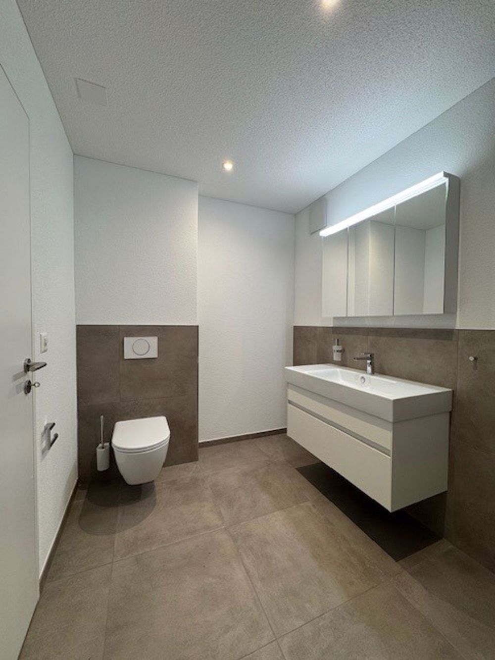 Tolle 4.5-Zimmer-Wohnung - Erstbezug - Bild 9