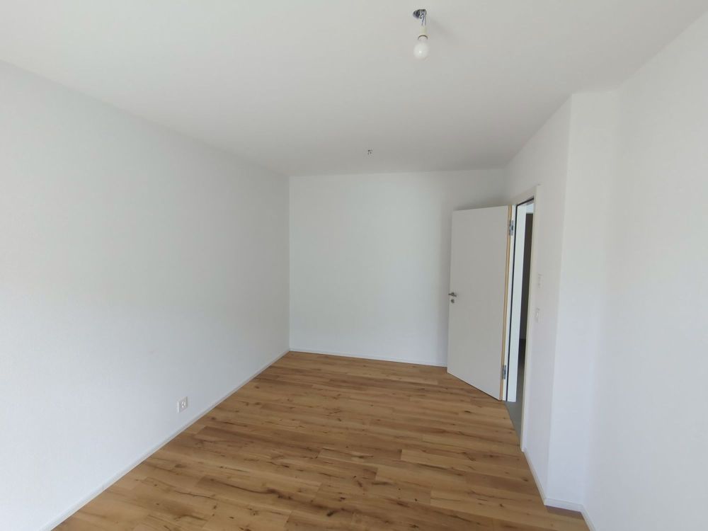 Zu vermieten, sehr schönes 2-Zimmer-Wohnung, nahe den Bains de Saillon! - Bild 9