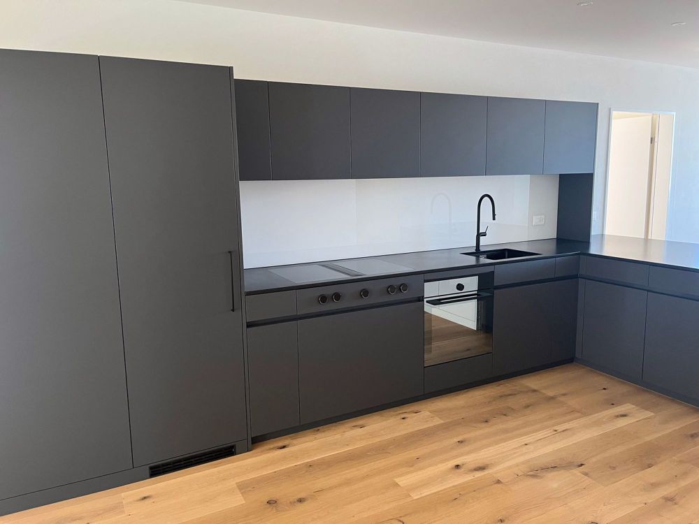 4.5 Zimmer-Neubauwohnung mit grosser Terrasse im Eigentumsstandard - Bild 3