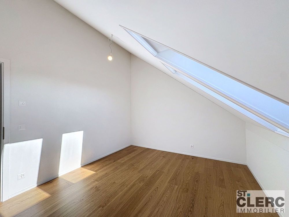 Appartement neuf en duplex avec terrasse, balcon et jardin! - Bild 10