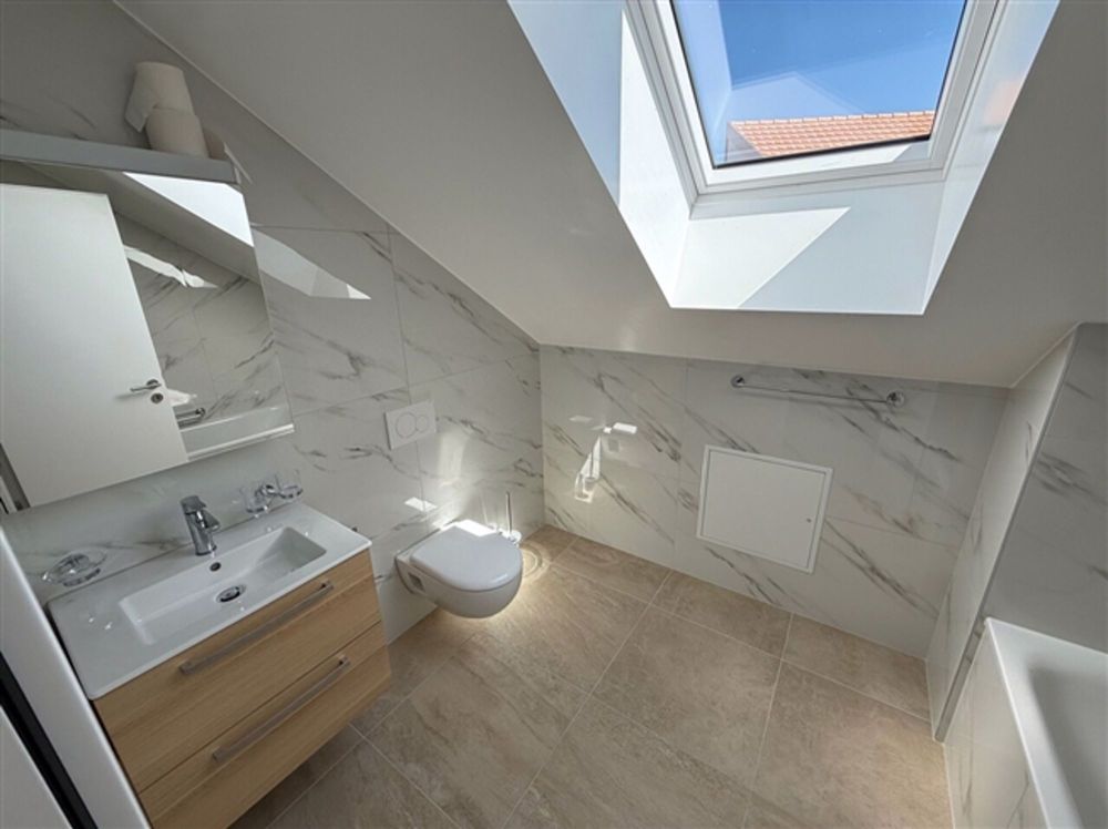 3.5 Zimmerwohnung im 2. Stock zu vermieten in Mathod - Bild 1