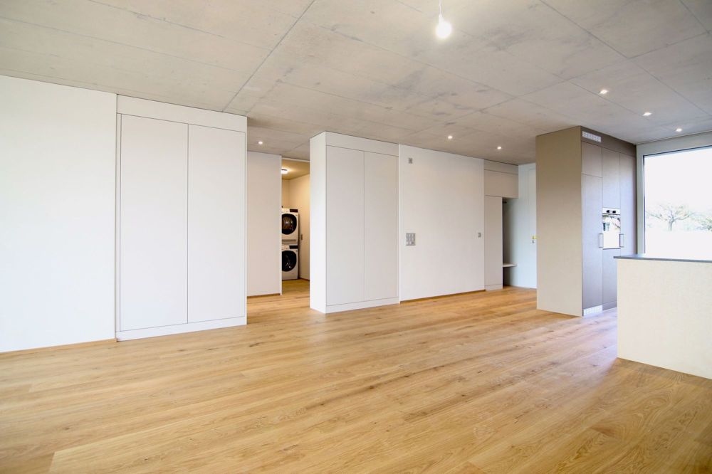 Exklusive 3.5-Zimmerwohnung an ruhiger, unverbauter Lage - Bild 1